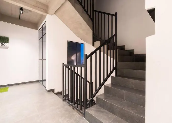 P302 Zocalo 3Bdrm 2Bath Rooftop Ac