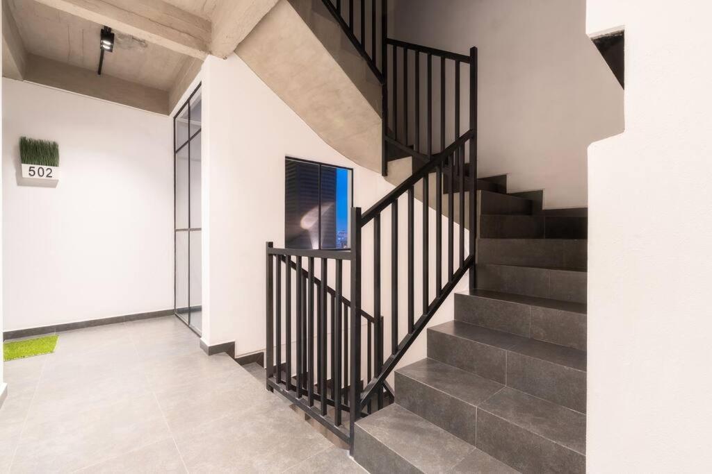 Apartment P302 Zocalo 3bdrm 2bath Rooftop Ac
